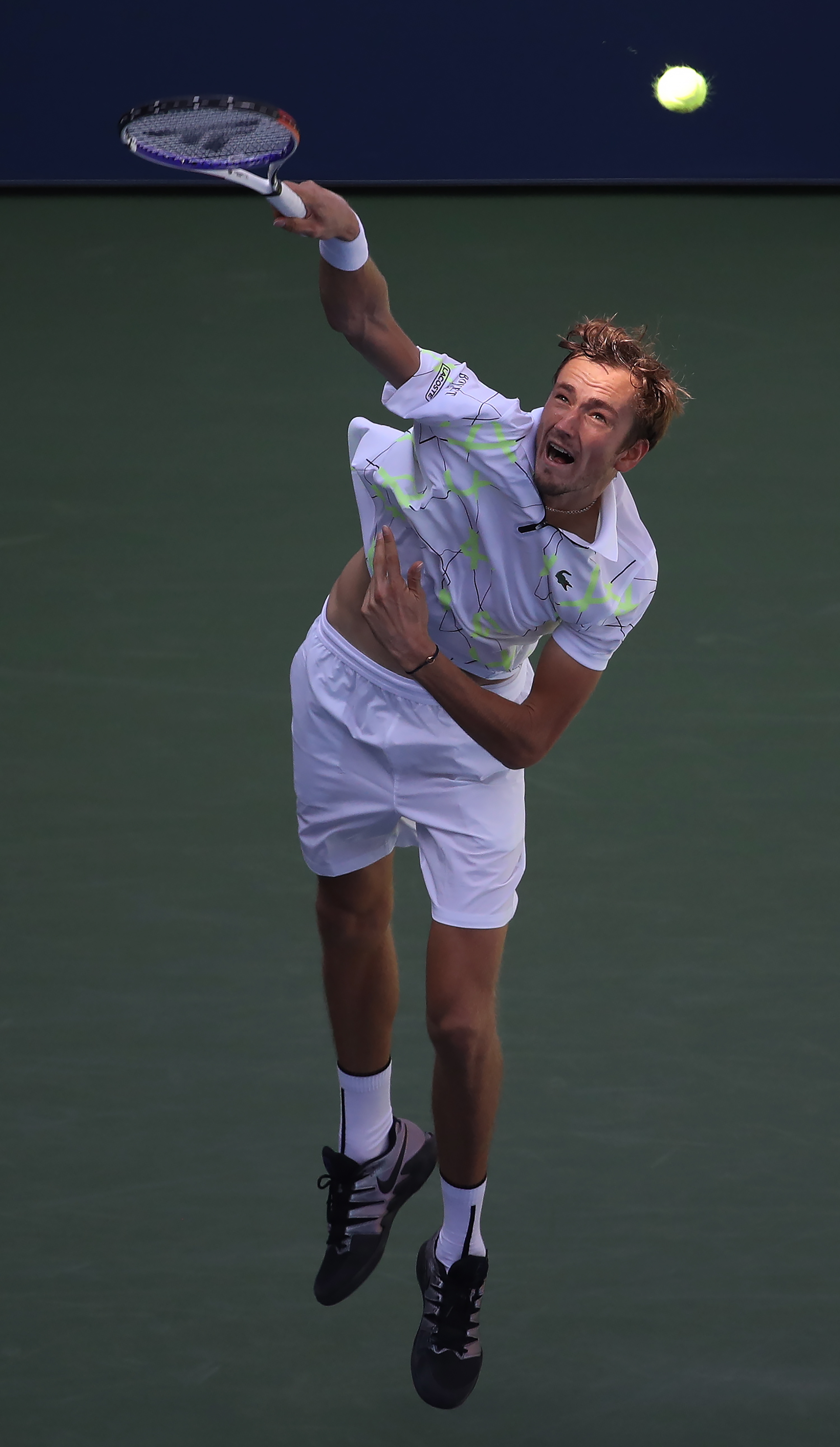 米兰体育下载-美国网球队逆转欧洲网球队,梅德韦杰夫高光表现的简单介绍