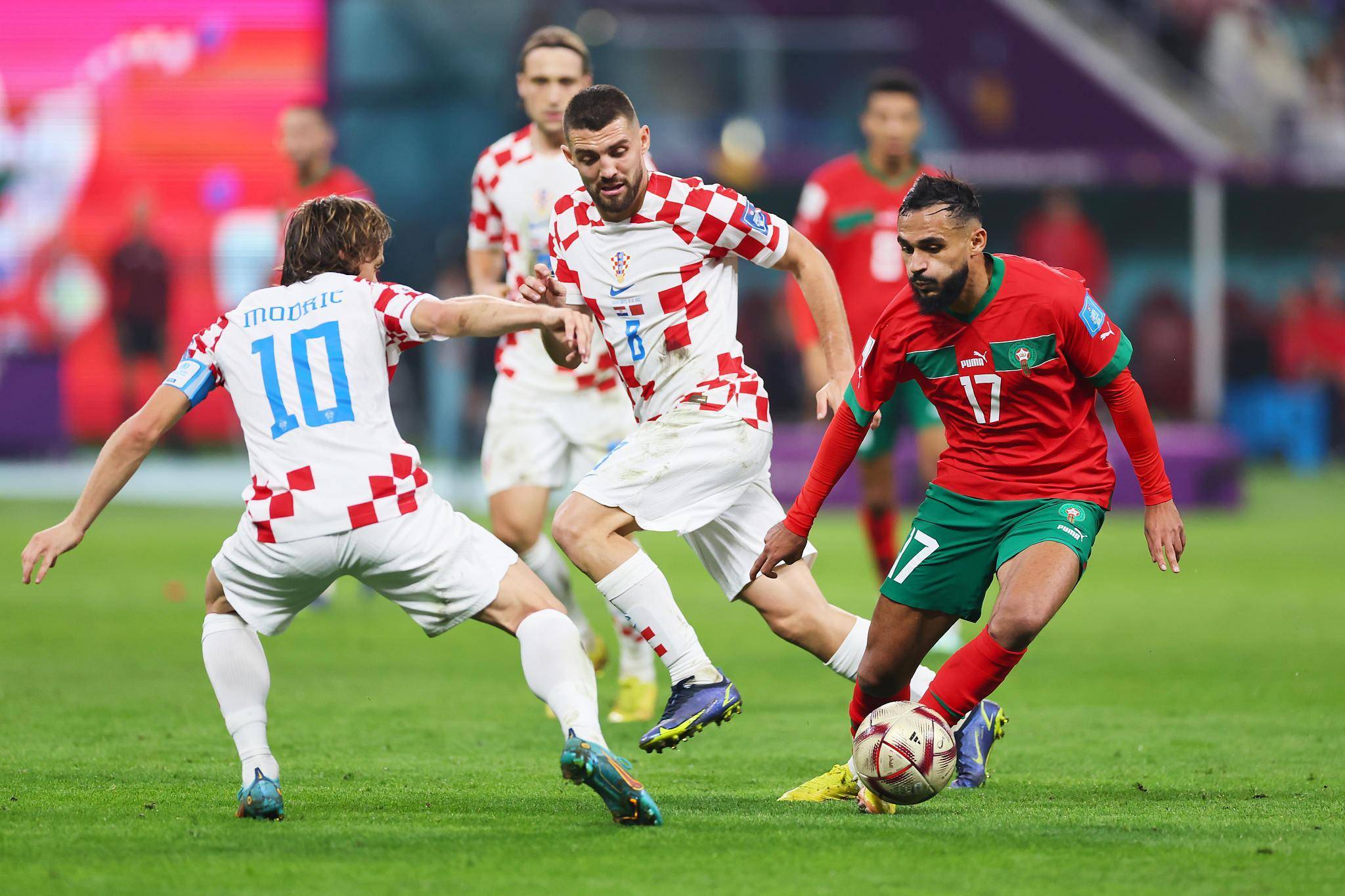 米兰百家乐-包含克罗地亚遭遇捷克，比赛火爆上演的词条