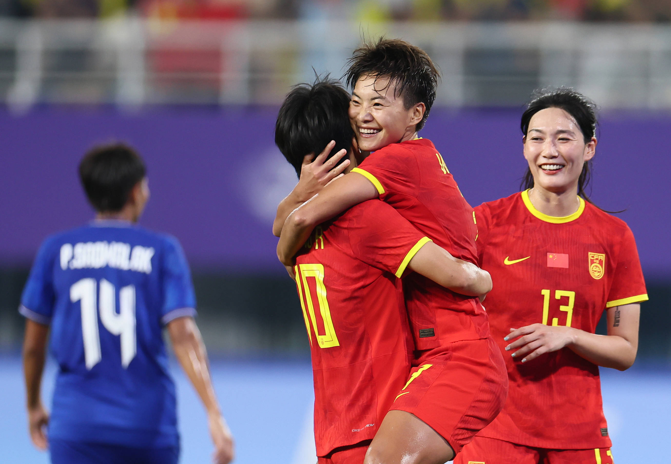 米兰体育官网-关于备战决赛！中国女足顽强拼搏，取得重要胜利的信息