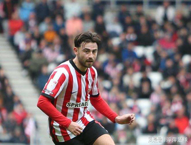 包含米尔沃尔遭遇平局，难分胜负！的词条