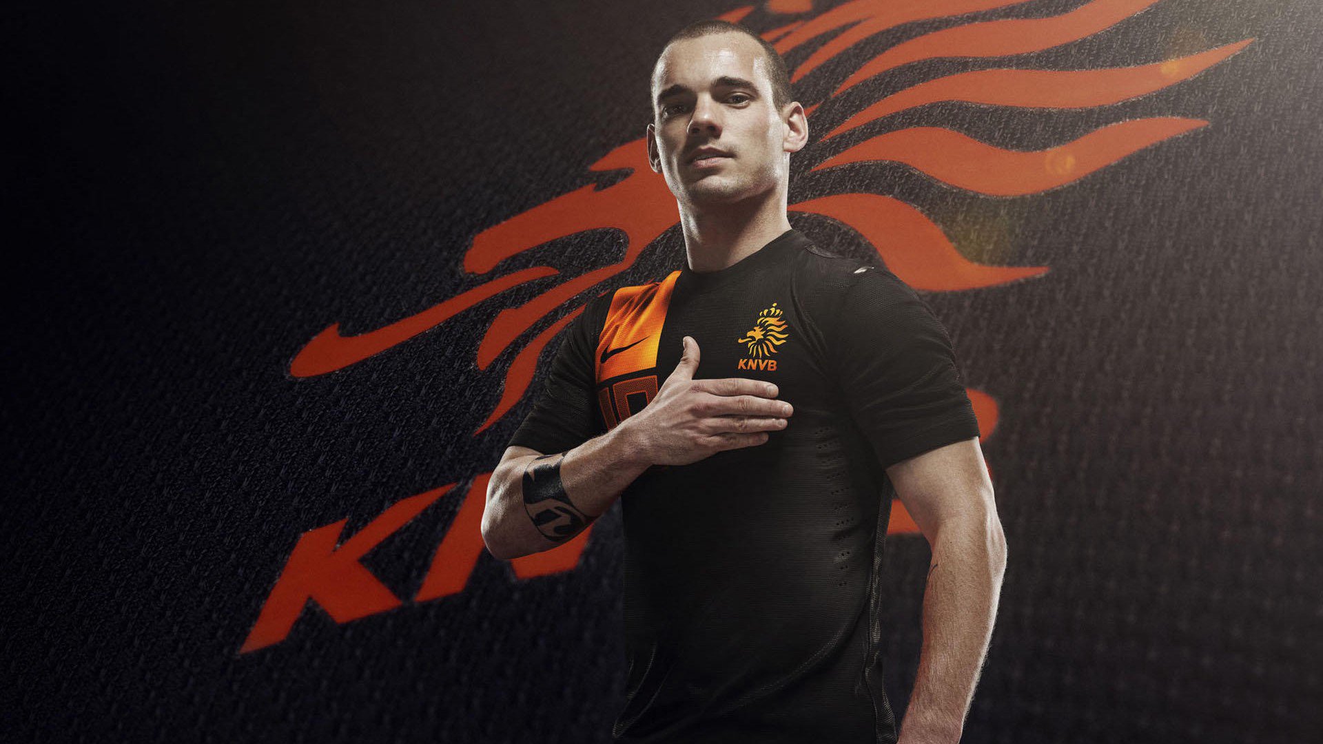 ac米兰体育官网-北欧神话再临，伊布统治全场，丹麦军团稳稳拿下佛罗伦萨